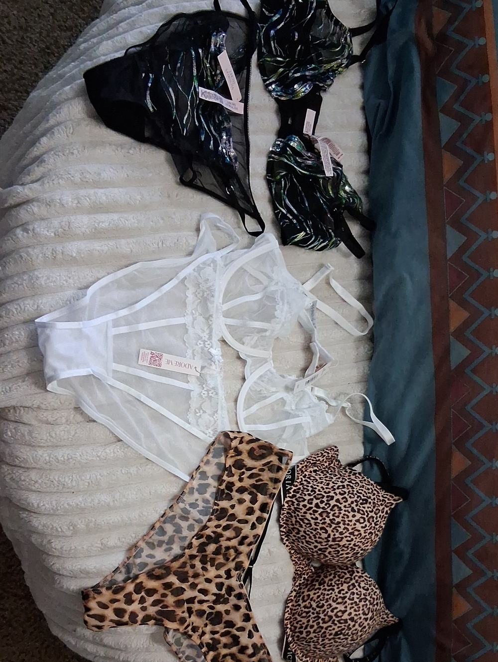 Mixed Bra & Panty Sets 38C XL Adore Me & Victoria's Secret New